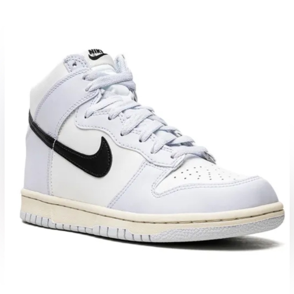 Nike Dunk High-Top Sneakers in White, Light Blue and Black